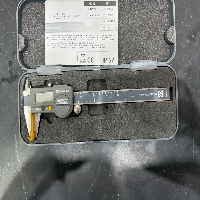 Fowler Pro-Max Digital Caliper image 2
